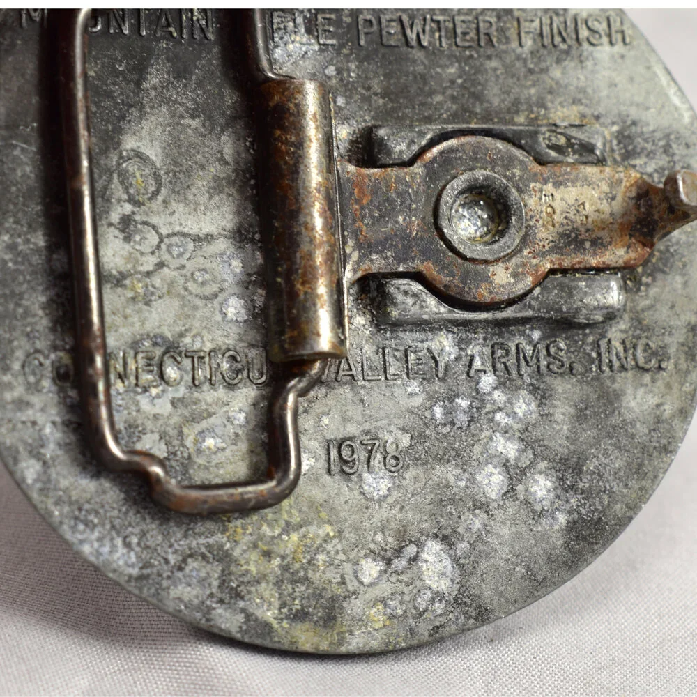 N/A vintage belt
